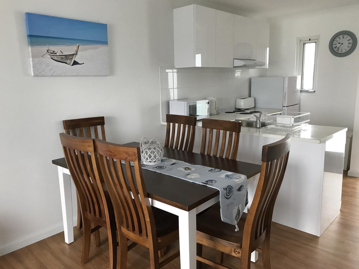 Marina View Chalets Mandurah Exterior photo